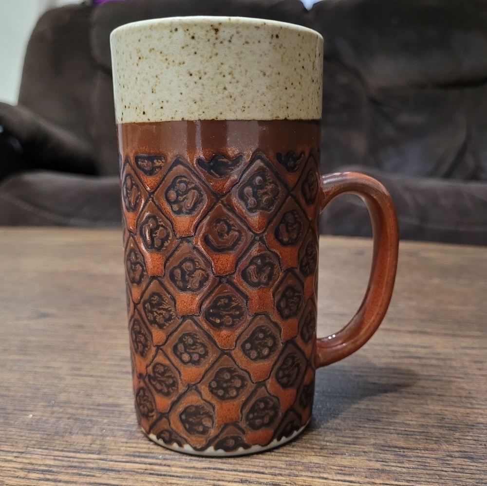 Vintage Retro Mid Century Modern Textured Ceramic Mug